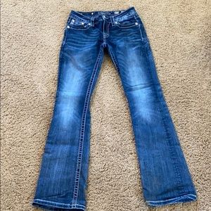 Size 27 miss me jeans